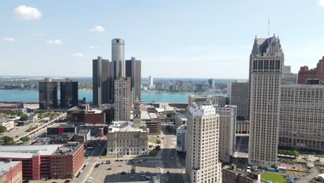 Edificio-Gmrencen-En-El-Centro-De-Detroit-En-Michigan