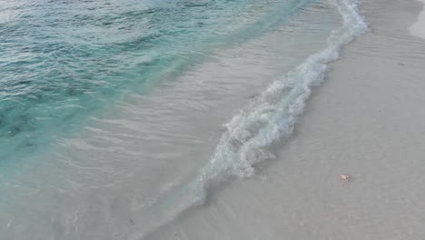 Vista-Aérea-De-Las-Playas-Blancas-Y-Aguas-Turquesas-En-Anse-Coco,-Petit-Anse-Y-Grand-Anse-En-La-Digue,-Una-Isla-De-Las-Seychelles