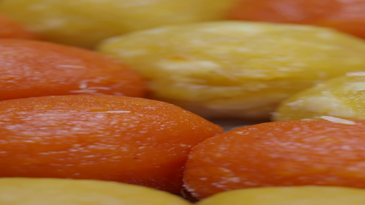 variedad de dulces indios coloridos