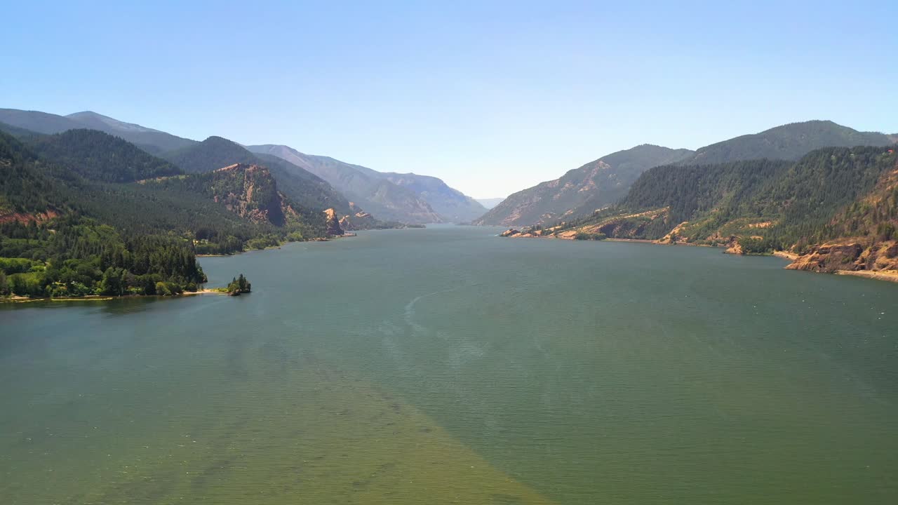 Slow aerial flight over the rippling surface of the Colombia River Gorge in Oregon