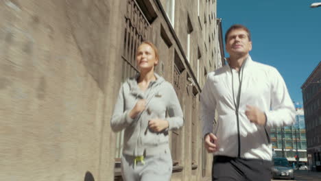 bracing morning jog in the city