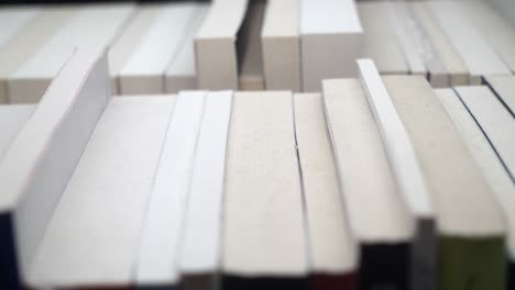 libros apilados