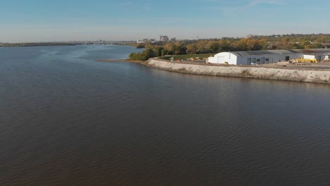 Aerial-of-river-front-in-Peoria,-Illinois,-USA