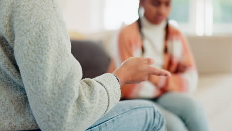 Mother,-hand-and-discipline-child-in-home