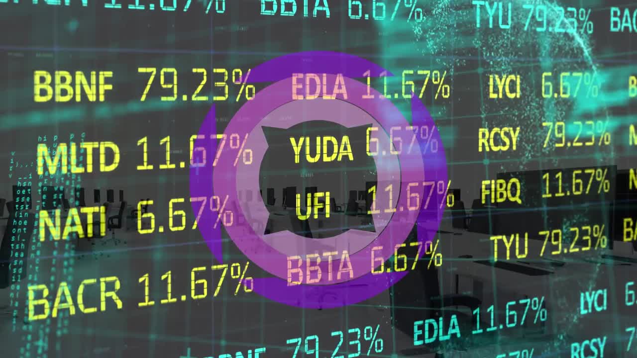 animación de círculos, globo terrestre, lenguaje informático sobre una habitación vacía con computadoras en el escritorio de la oficina.