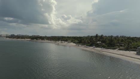 Vista-Aérea-De-La-Playa-De-La-Bahía-De-Biscayne-Florida