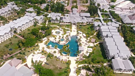 hilton luxury beachfront resort y hotel en bayahibe, la romana en la república dominicana