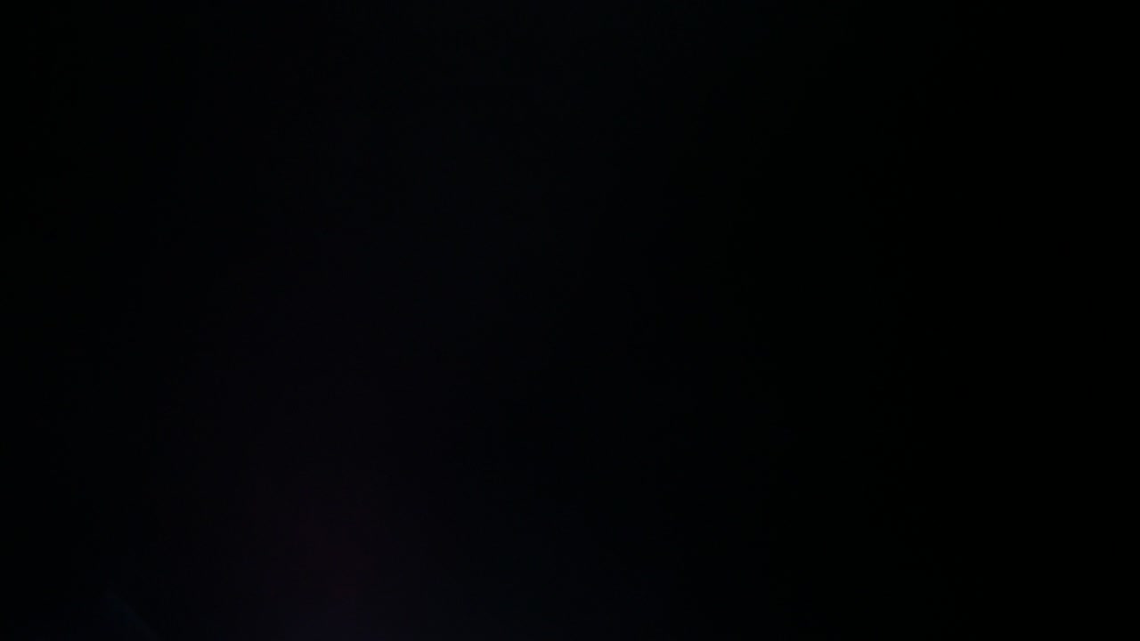 цвета дыма на темном фоне