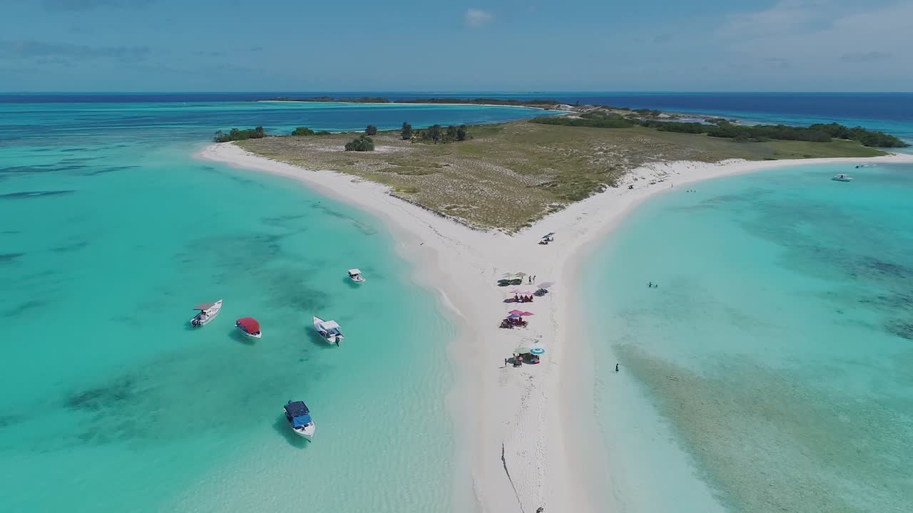 로스 로케스, 카리브해