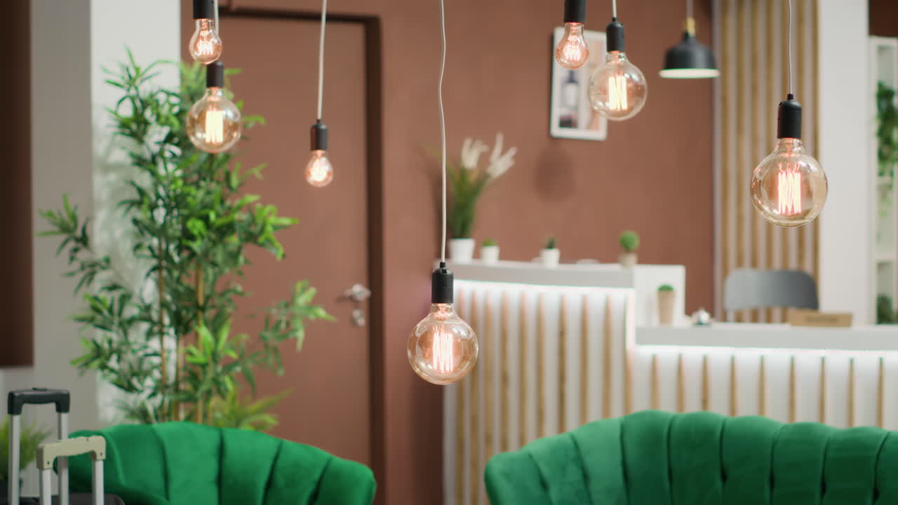 área vacía de la sala de recepción del hotel