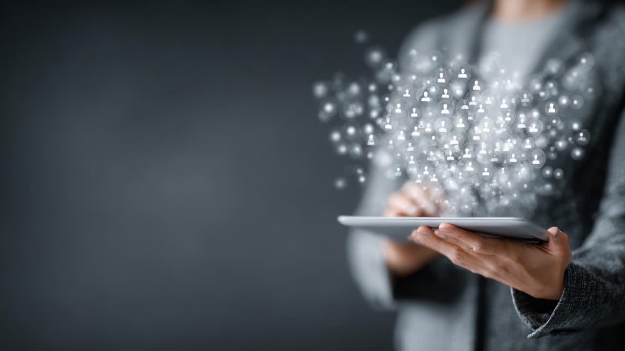 Digital Networking: A Modern Approach to Connecting People Through Technology, Utilizing Tablets to Create Interactive Social Engagement and Collaboration Opportunities