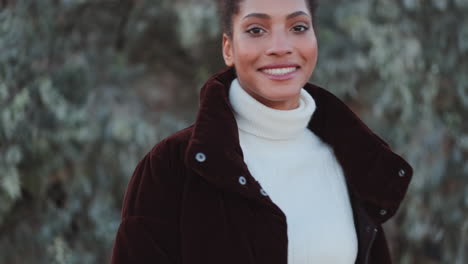 Smiling-African-American-girl-looking-at-the-camera.