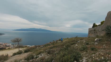 Darnai-Castle-In-Der-Nähe-Von-Sarande-In-Albanien,-Filmische-Orte