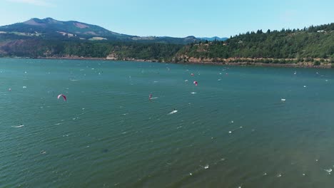 hood river kiteboarding in the columbia river gorge kite boarding hood river oregon