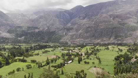 Farmland-and-Mountains-around-Yungay,-Ancash-Peru---4k