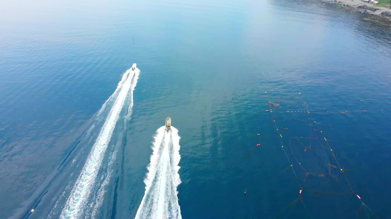 집으로 돌아가는 어선