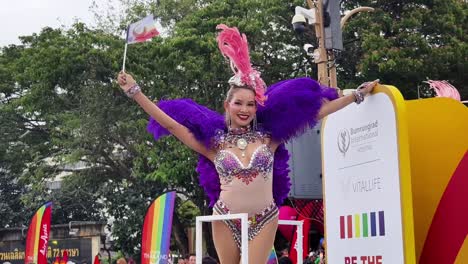 태국에서 lgbti 자부심 퍼레이드
