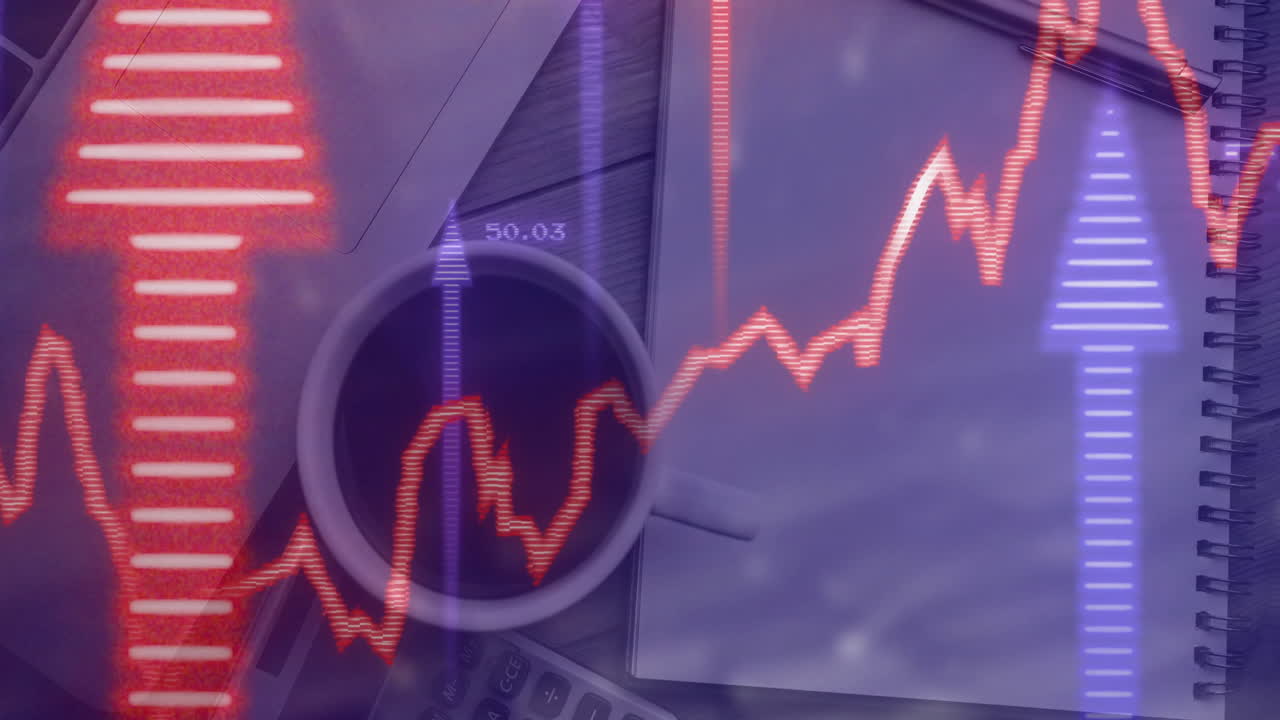 datos financieros y gráficos de mercado de valores animación sobre el escritorio de la oficina con café