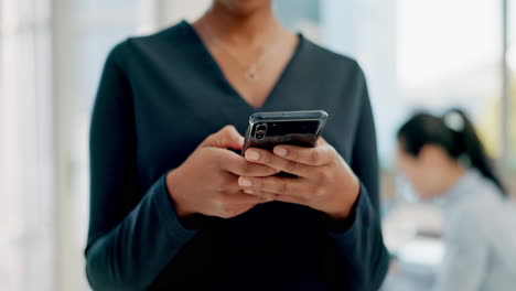 Business-woman,-hands-and-typing-on-cellphone