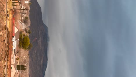 la virken, utah time lapse en un día nublado en vertical