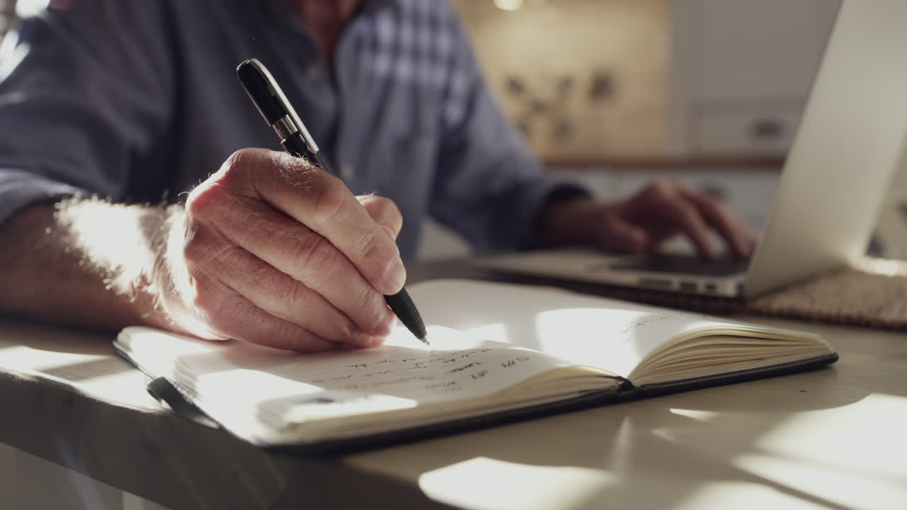 Old age requires more note-taking