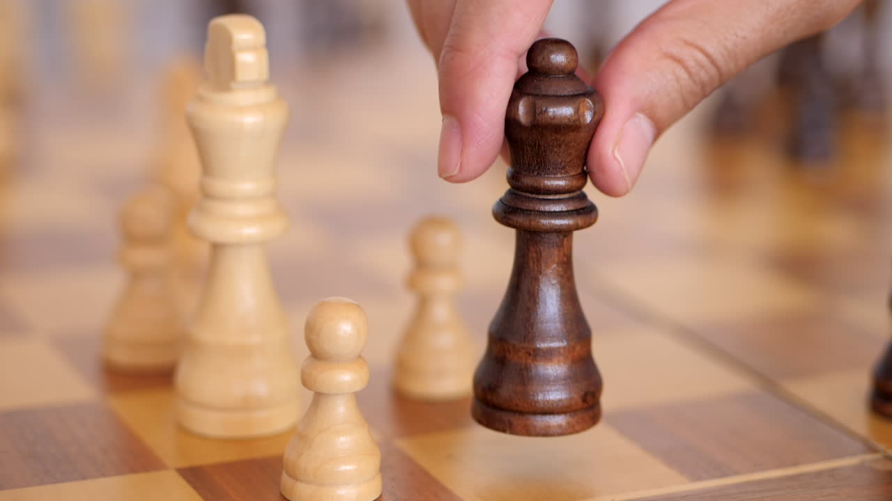 유리 체스 조각