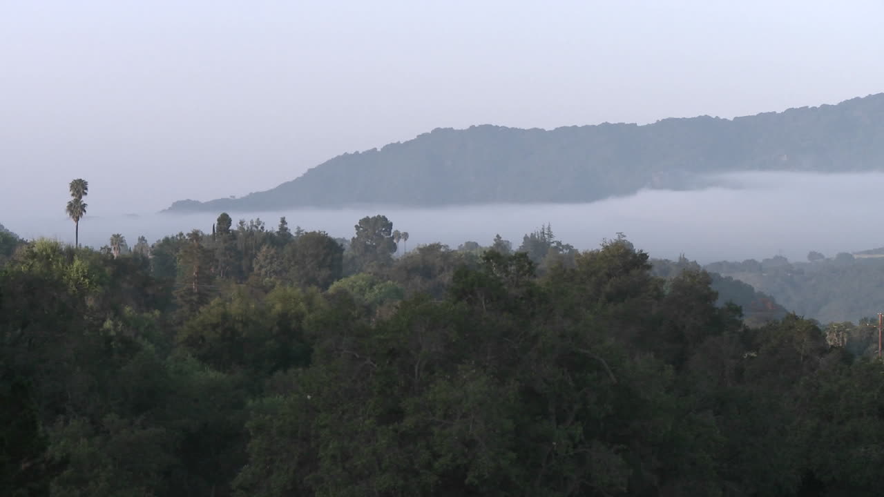 카시타스 스프링스 캘리포니아 일출 시 구름의 시간 경과