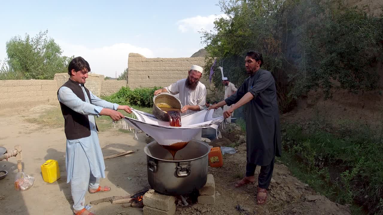 Onion and Sugar Fusion for Delicious Rice