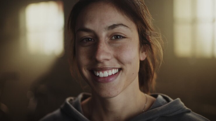 retrato de una mujer sonriente