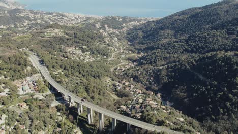 Puente-En-El-Bosque