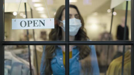 Video of shop closed down due to virus next wave