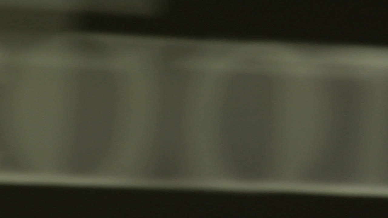 바쁜 거리에서 교통 운전