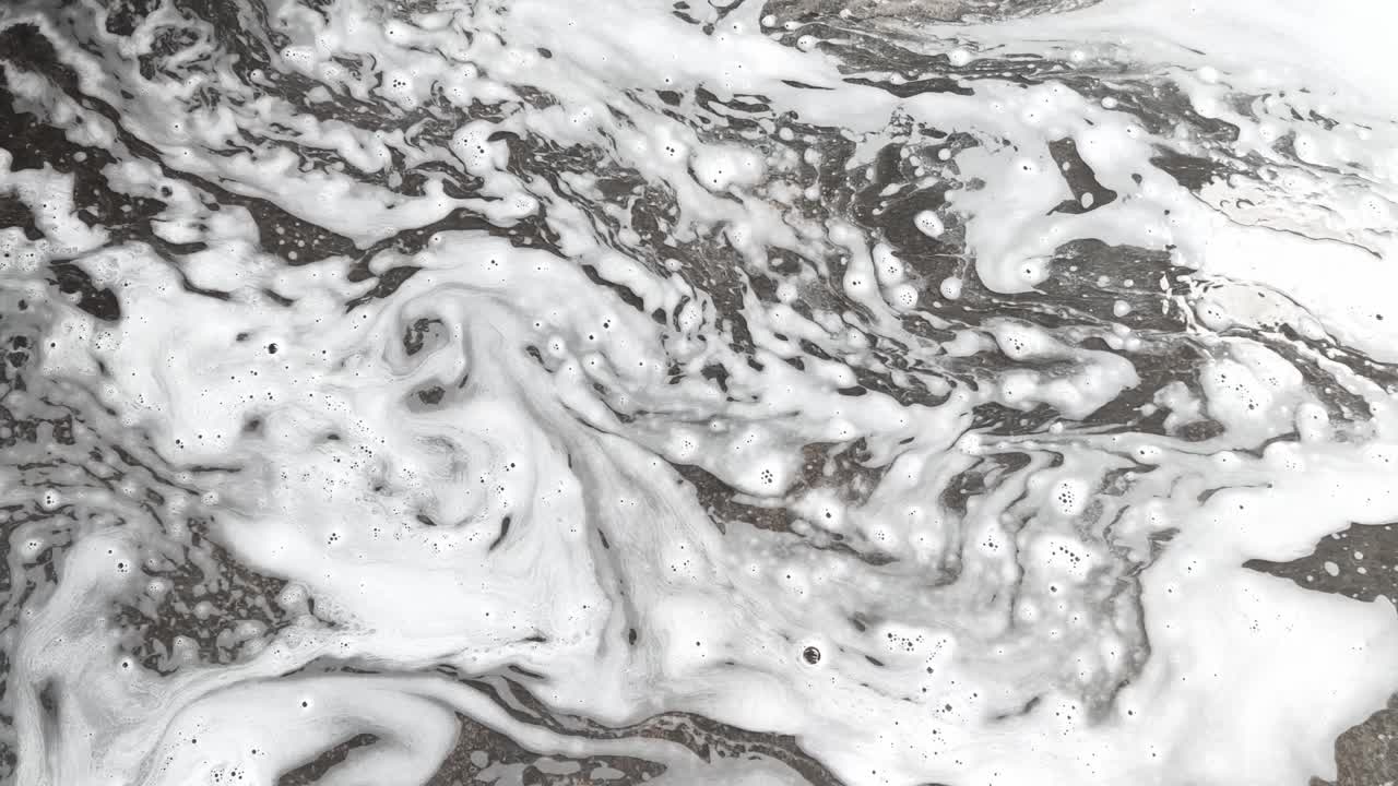 Soap Stains and Bubbles on a Surface
