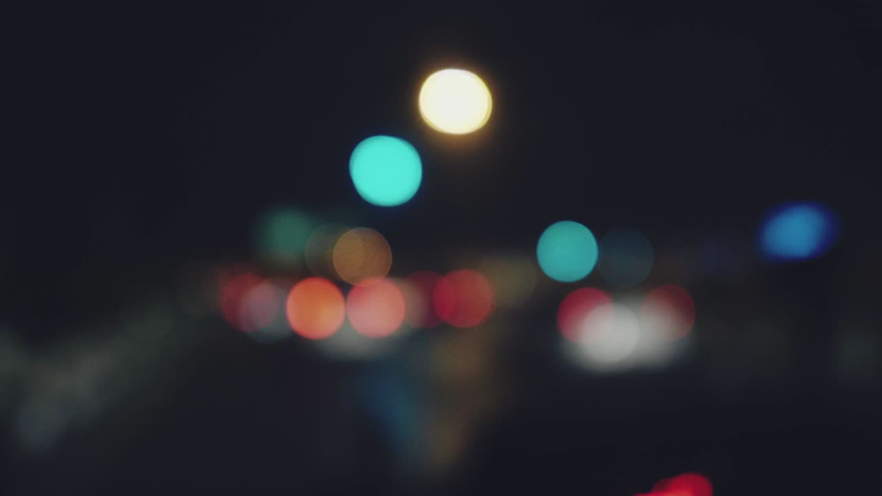 desfocalizado por la noche.