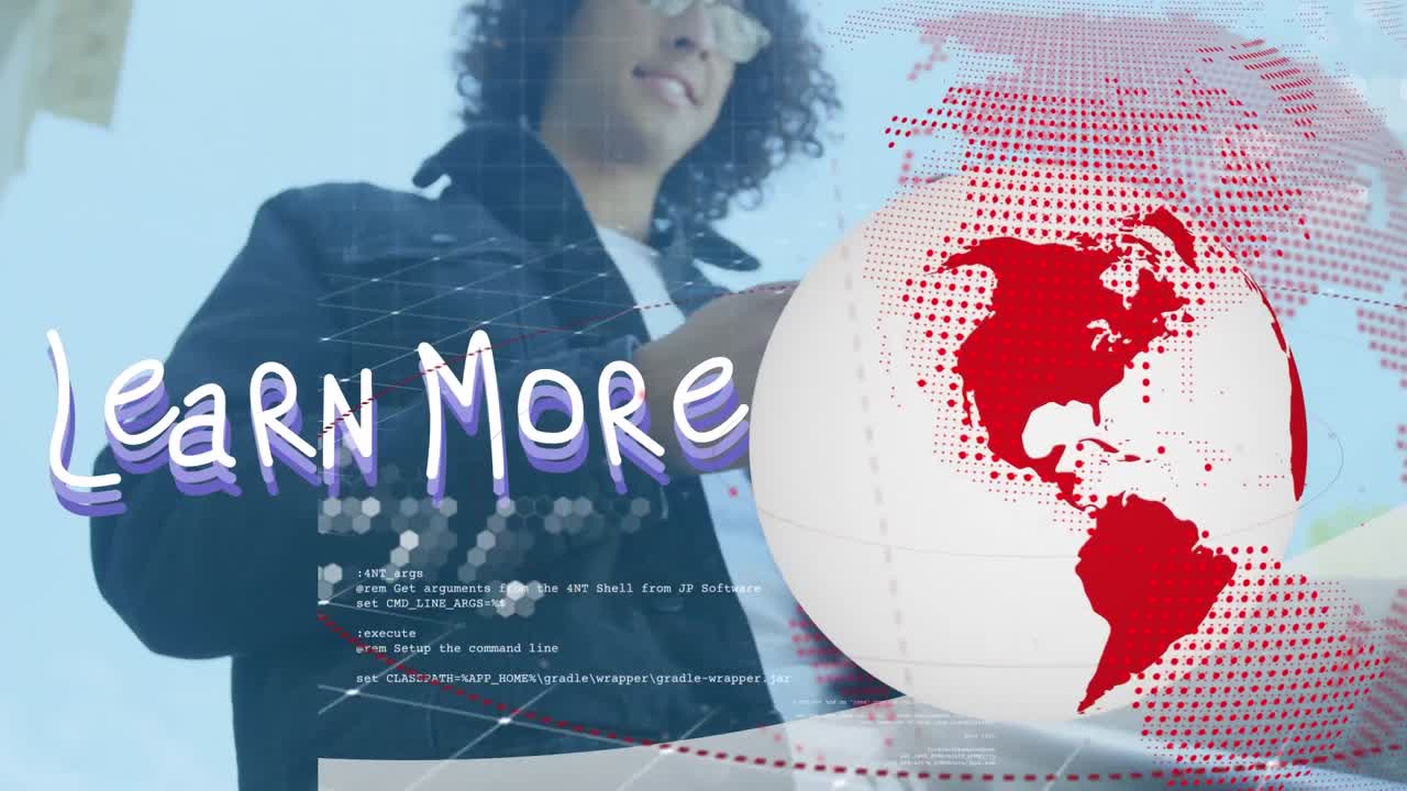 animación de aprender más texto y globo sobre hombre biracial usando teléfono inteligente