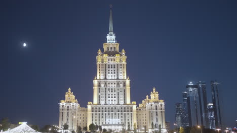 hotel ukraine in moscow at night