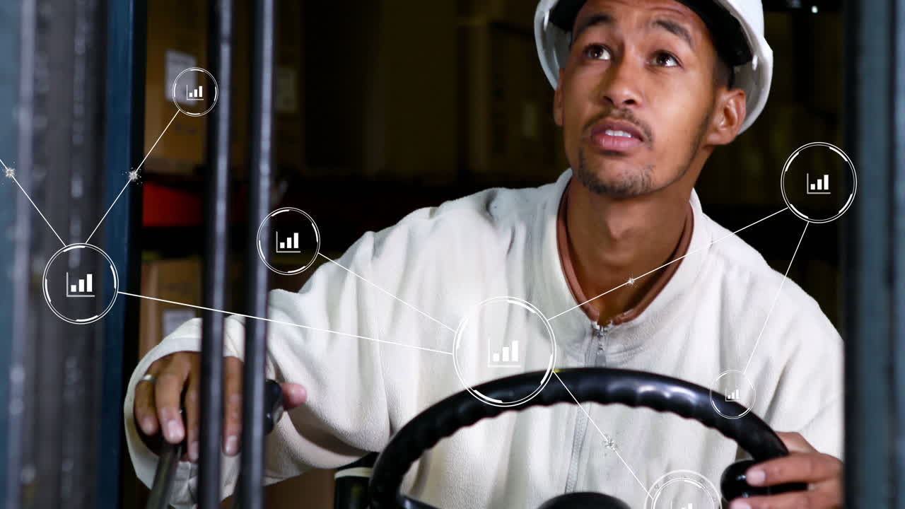 animación de una red de conexiones con iconos sobre un trabajador masculino biracial en un almacén