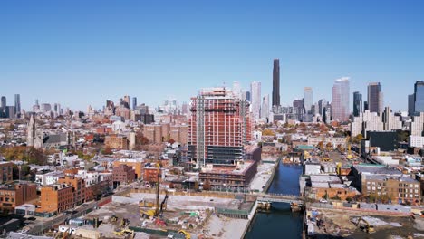 beautiful crisp fall day, aerial panorama from brooklyn to manhattan, brooklyn venice