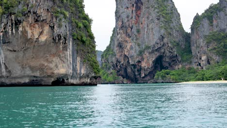 majestic cliffs and turquoise waters in krabi