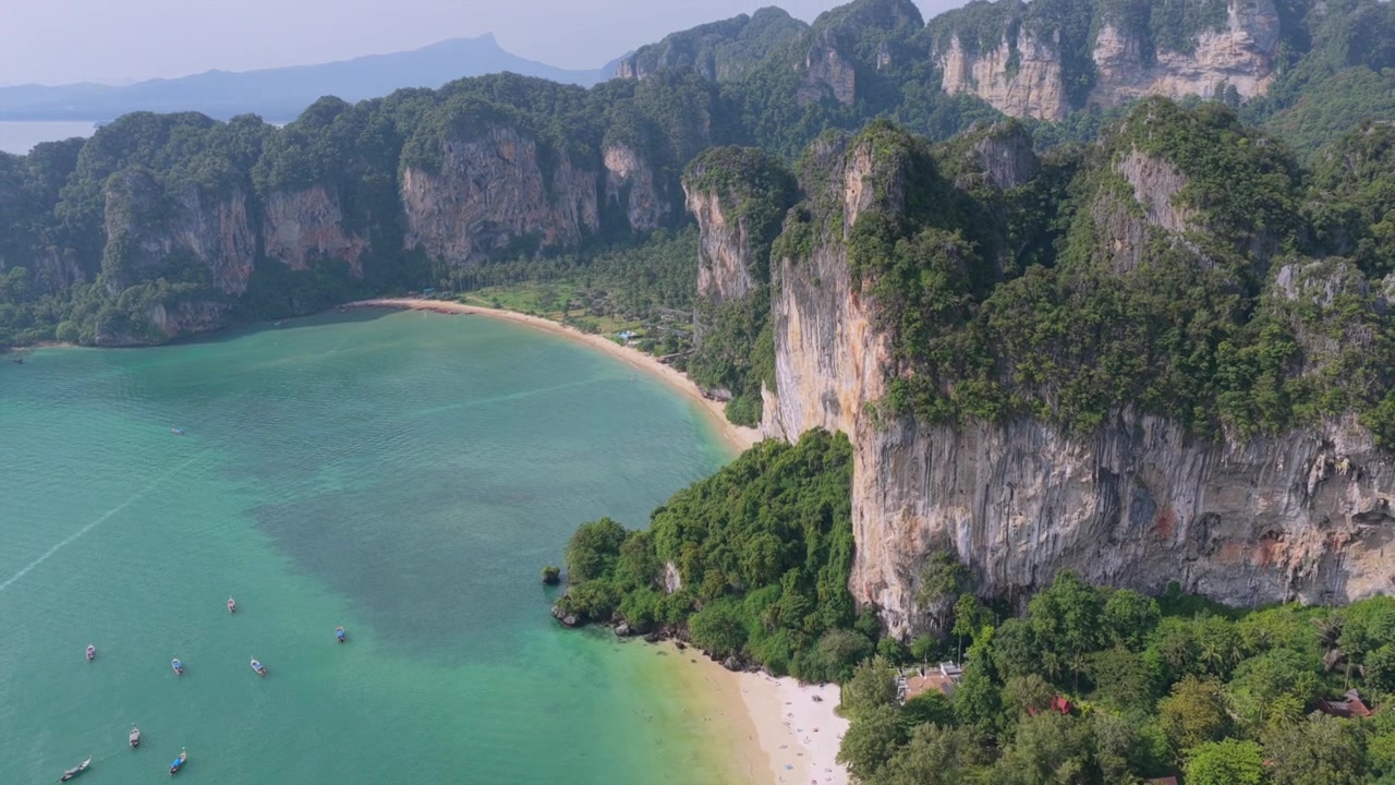 Estate alla spiaggia di Railay a Krabi, Thailandia