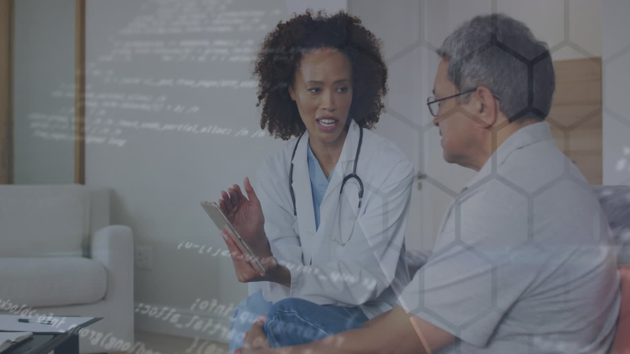 animación de una red de hexágonos sobre una doctora biracial con un paciente masculino