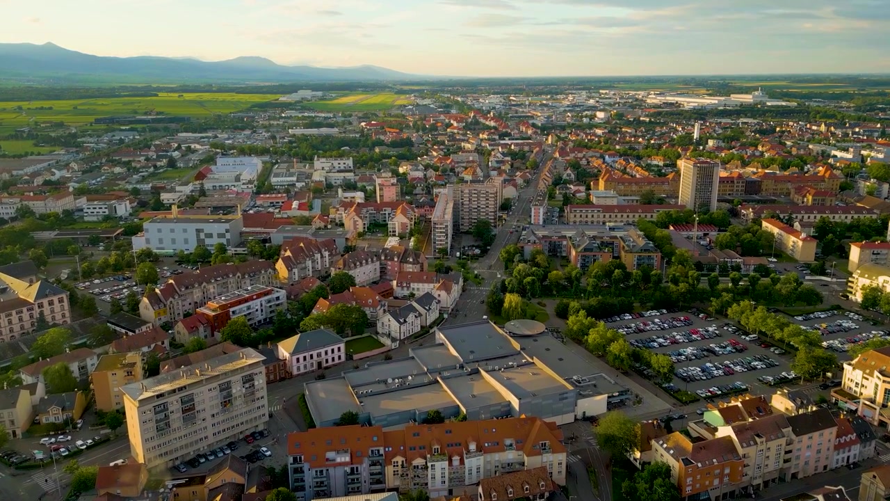 Video drone aereo 4K di Colmar, Francia