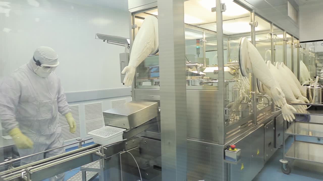 Pharmaceutical Manufacturing Process in a Clean Room