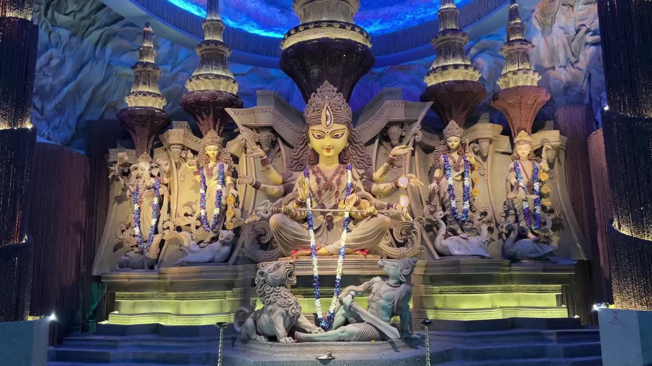Grand Durga Maa idol in Kolkata on the year 2025