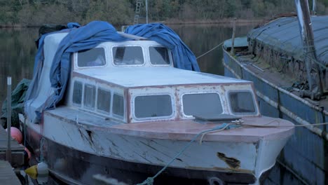 turning on lights inside wooden liveaboard boat