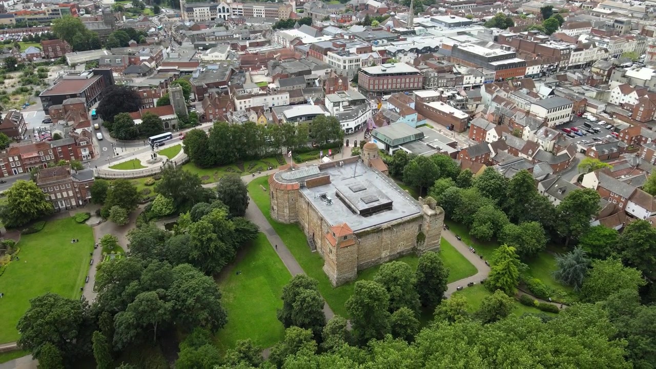 Castello di Colchester, Essex, Regno Unito, ripresa aerea con drone, filmato 4K, inquadratura dall'alto