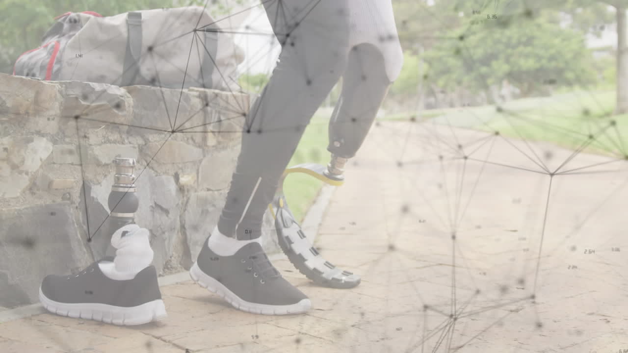 야외에서 운동하는 러닝 블레이드와 함께 남성 운동 선수를 통해 통신 네트워크의 애니메이션