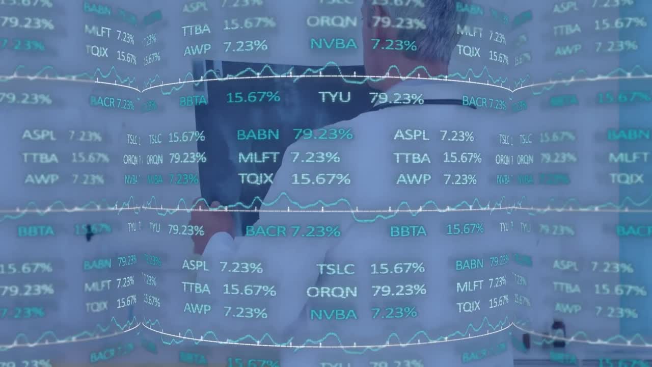 남성 의사가 스레이를 확인하는 뒤쪽을 보이는 거래 보드의 애니메이션