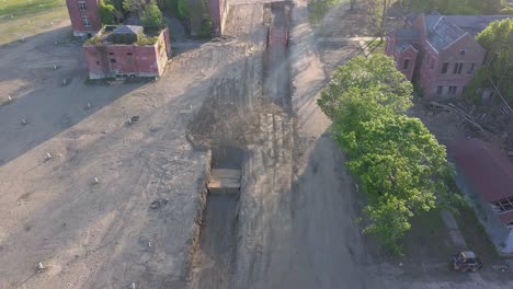 Disturbing-aerial-of-mass-unmarked-graves-in-New-York-on-Hart-Island-of-Covid19-death-victims