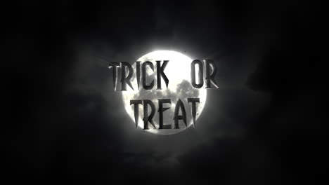 truco o trato con la luna grande en el cielo misterioso